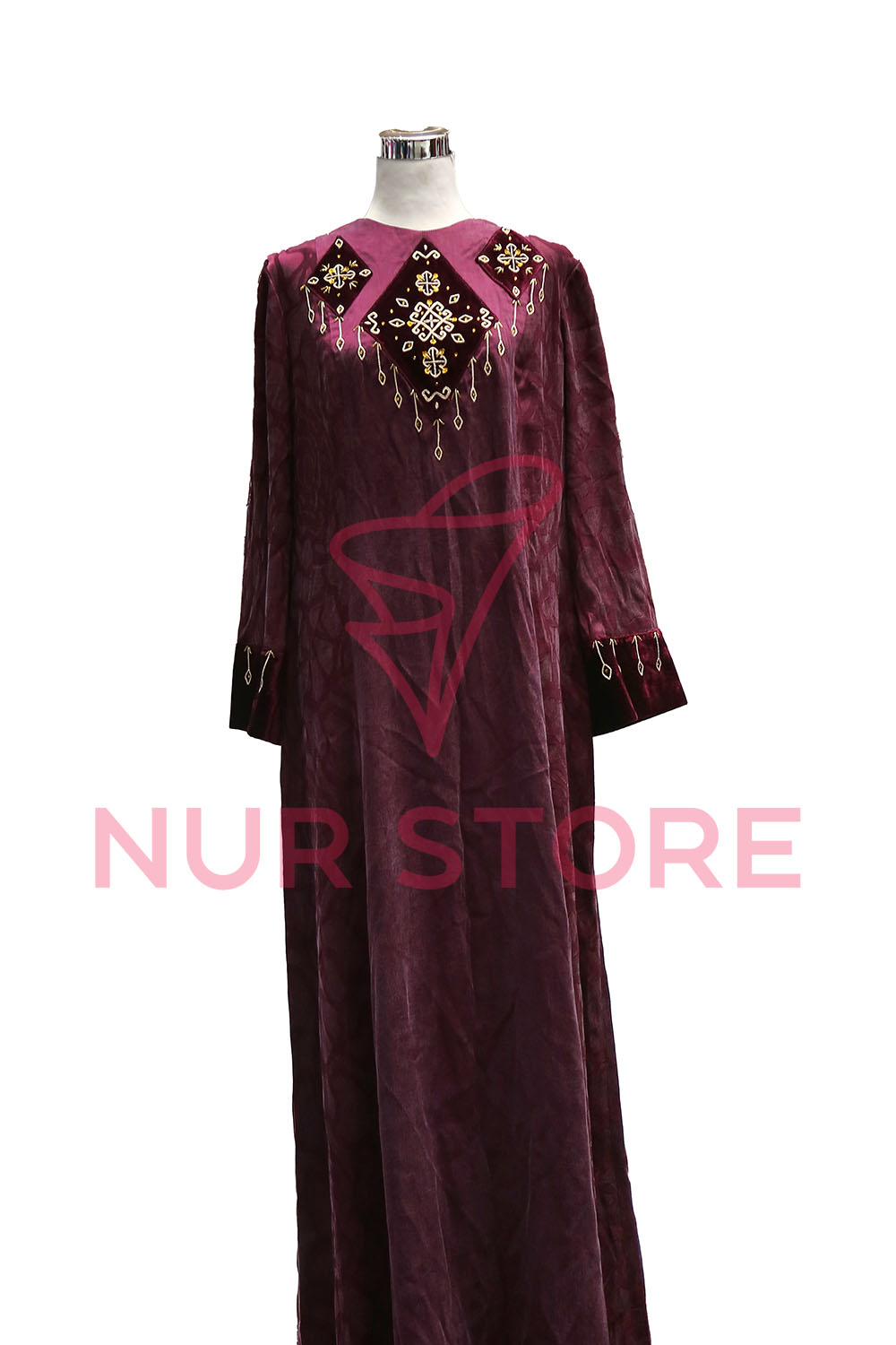 GÜLÝÜPEK KÖÝNEK