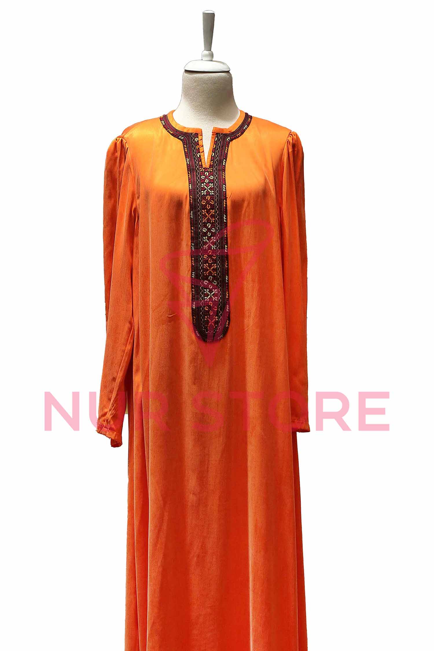 GÜLÝÜPEK KÖÝNEK